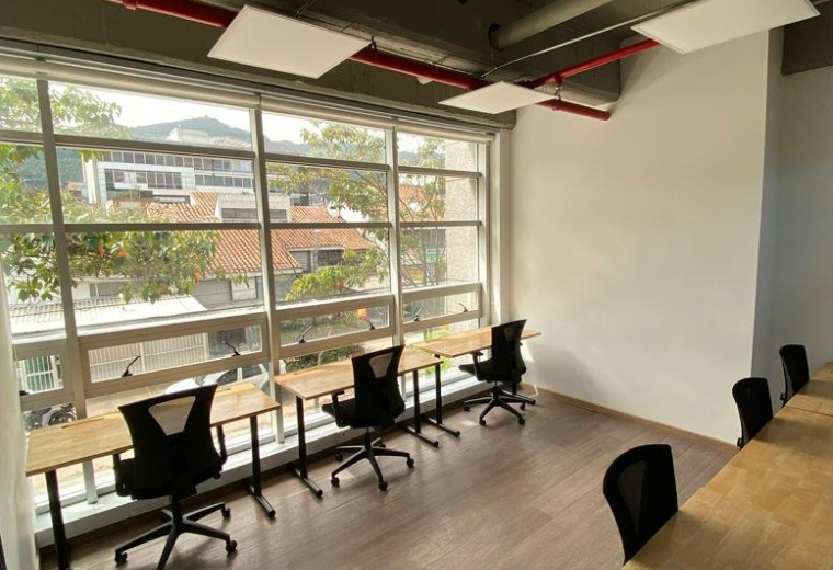 Workzone, Carrera 13A No. 98-75, Chicó Norte, Bogotá, Colombia