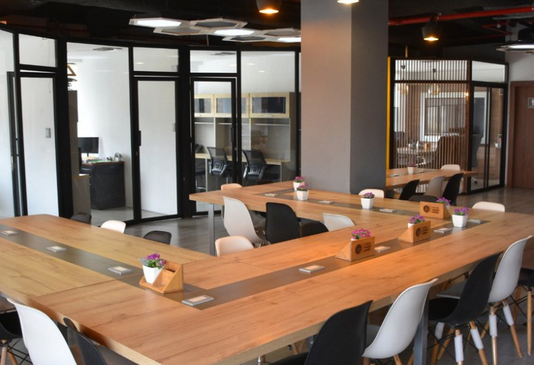 Edificio 100A, Av. del Bombero km 6.5, San Eduardo, Guayaquil