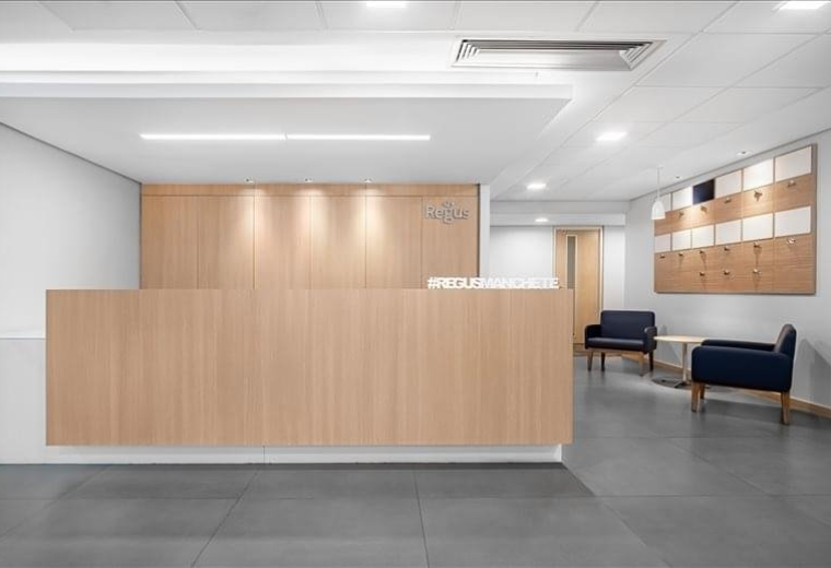 Exterior view of Rua do Russel, 804, 4° andar