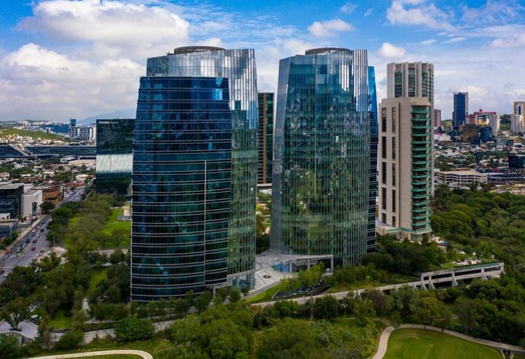 Ricardo Margáin 335, Col. Valle del Campestre, Monterrey