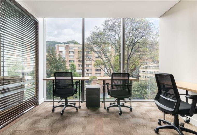 Floors 4 and 5, Urban Plaza Building, 90 Street No. 11- 13, Urban Plaza Complex, Bogota