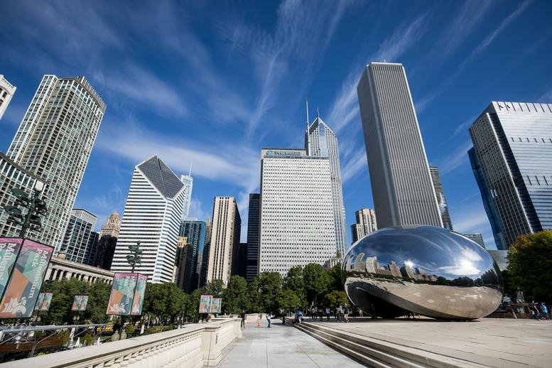 Exterior view of the skyline including 180 North Stetson Avenue near the Cloud Gate sculpture.