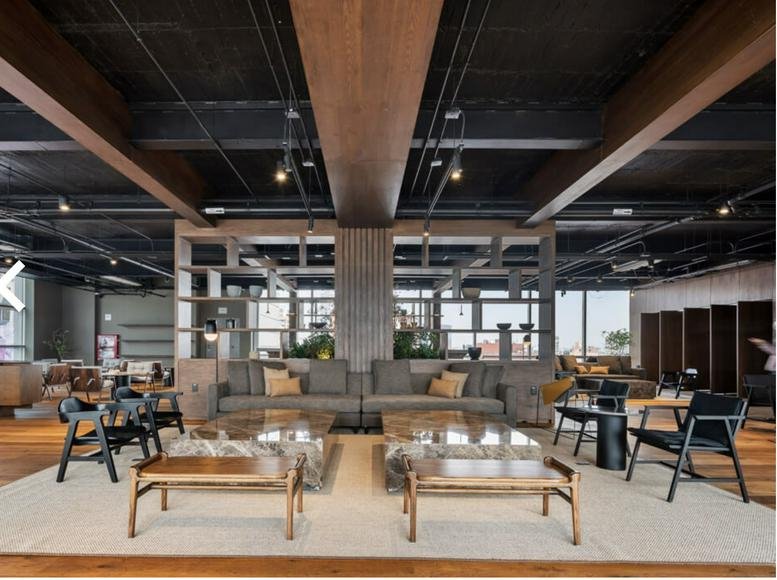 Exterior view of the office building at 333, Avenida Paseo de la Reforma.