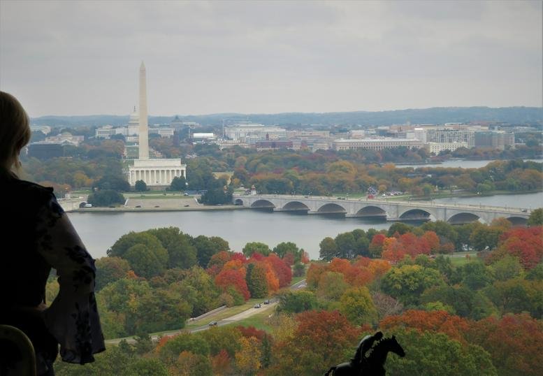 Elevated view of the Washington Monument and Potomac River from 1400 N. 14th Street.