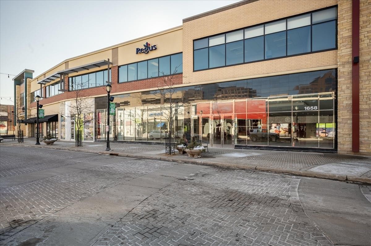 Exterior view of the contemporary facade at 1650 West End Boulevard, Suite 250, Bldg 23.