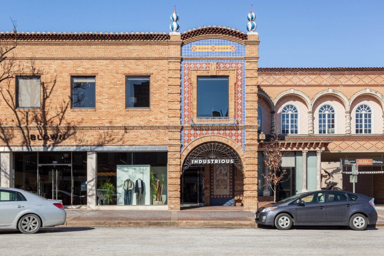 Exterior view of the ornate brick and tile facade at 420 Nichols Road, Kansas City (MO), Missouri.