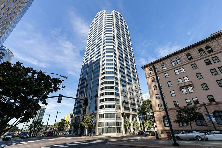 Wide-angle street view of the high-rise tower at 600 West Broadway.
