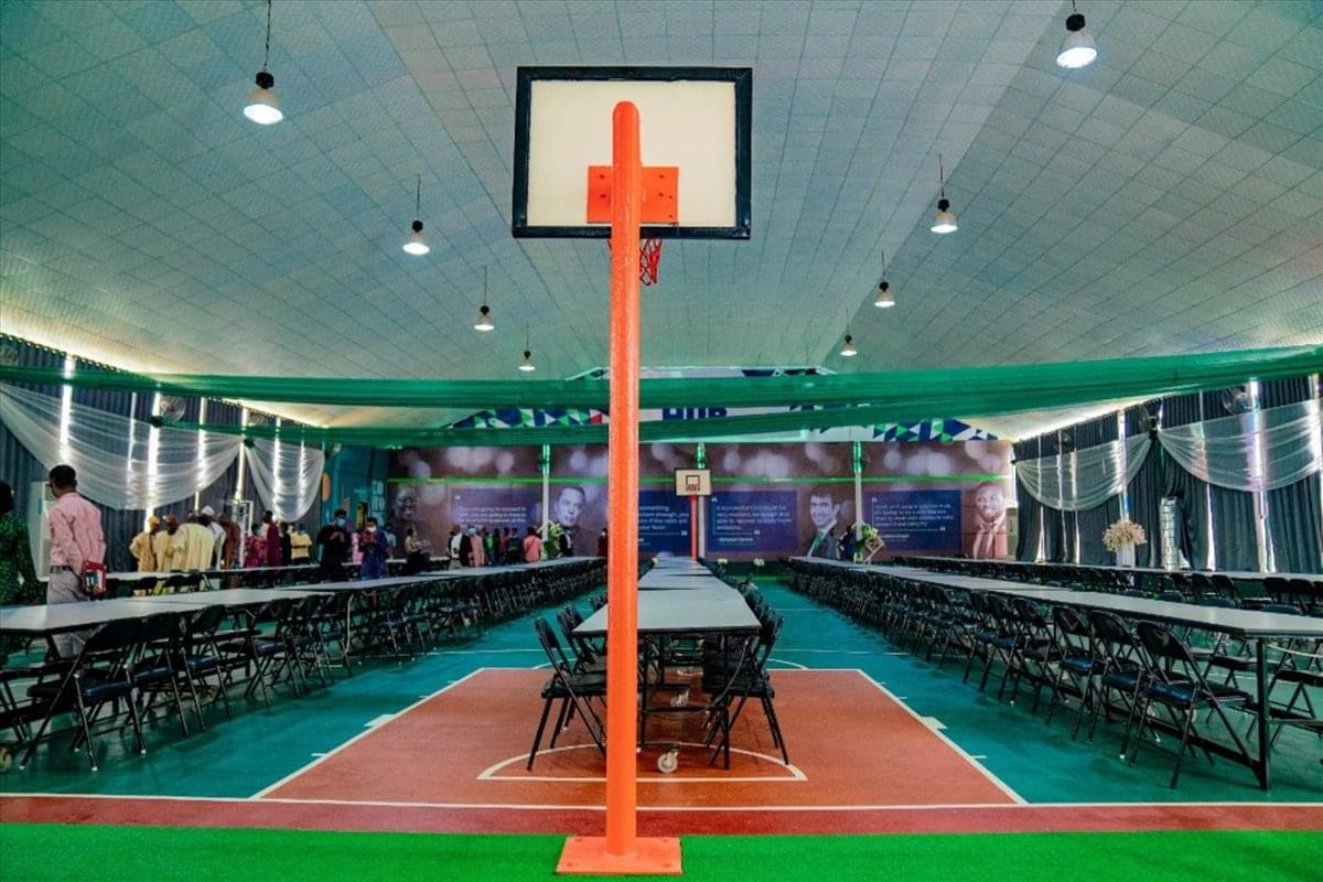 Exterior view of the professional low-rise office building at 8270 Woodland Center Boulevard.