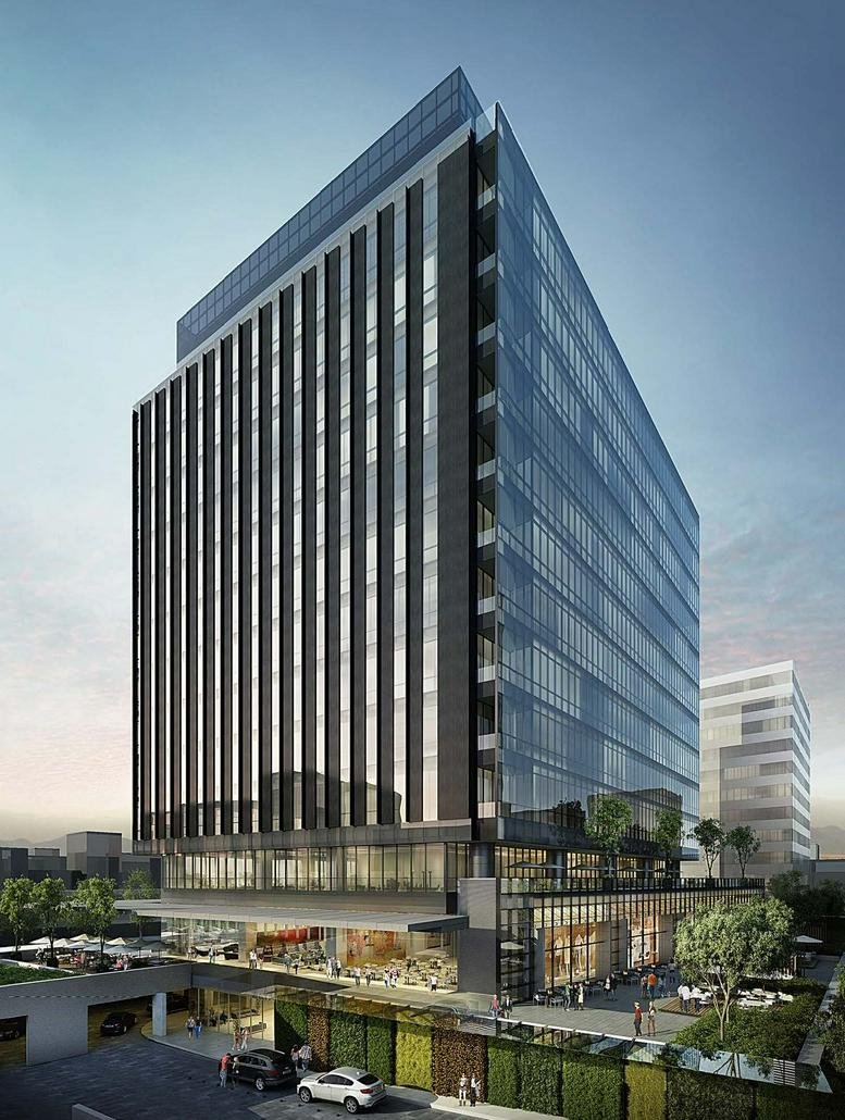 Exterior view of the modern glass-facade Forum Naucalpan building.