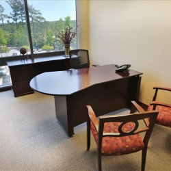 1 Chase Corporate Center, Suite 400 serviced offices