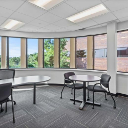 Office accommodations in central Burlington (Massachusetts)