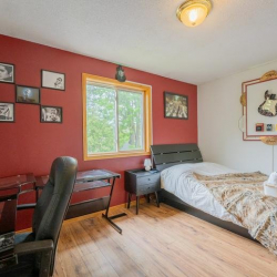 Office accomodations to lease in London (Ontario)