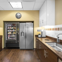 100 Horizon Center Blvd, 1st and 2nd Floors serviced offices