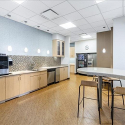 Office suites in central St. Charles (Illinois)