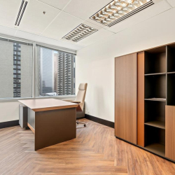 1000, 7 Avenue Southwest, 900