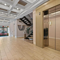 Executive office centres to let in Alexandria (Virginia)