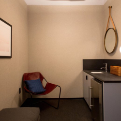 Office suite to lease in Charlotte (North Carolina)