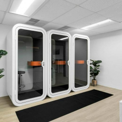 106 Apple Street, 200W office spaces