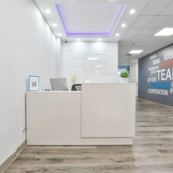 Serviced office to let in Oakville