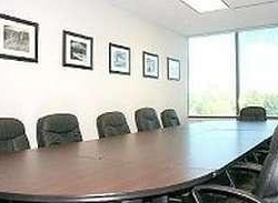 Serviced offices in central St Louis