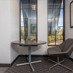 Executive suite to let in Bluffton