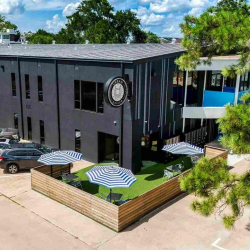 Executive suites to lease in Houston
