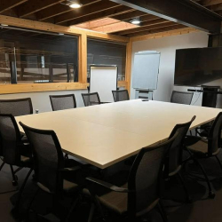 Executive suite to hire in Greensboro (Georgia)