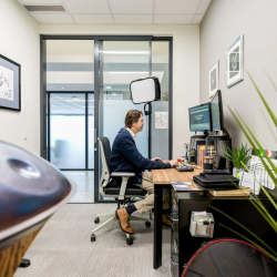 Wauwatosa (Wisconsin) serviced office