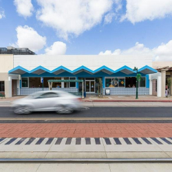 Office accomodation to let in Mesa