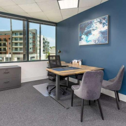 Serviced office centre to lease in Los Angeles