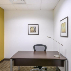 Executive suites to rent in Milwaukee