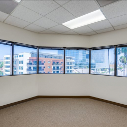 Office suite to let in Los Angeles