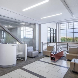 Serviced office in Maple Grove