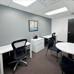 Serviced office - Lansing