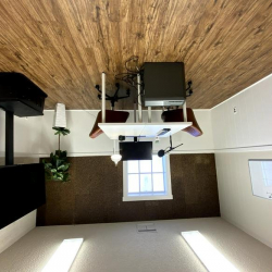 Serviced office to lease in Medford