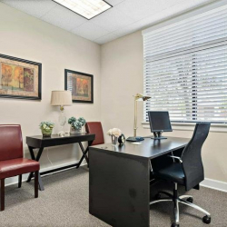 Office spaces in central Sugar Land