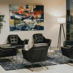 Serviced office centre to let in Dallas