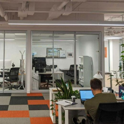 Serviced office centres in central Burlington