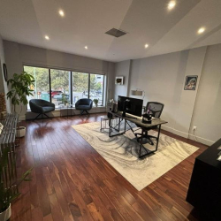 Serviced office - Kelowna