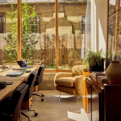 Executive office centres to let in Austin