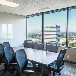 Office accomodations to let in Sherman Oaks