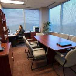 Serviced offices to lease in Toronto