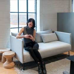 Serviced office to let in Toronto
