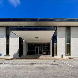 Office accomodations to lease in Houston