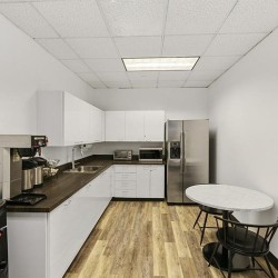 Exterior image of 1700 Seventh Avenue (SEA), Suite 2100