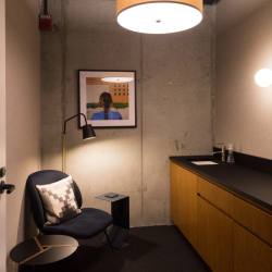 Office suites to let in Chicago