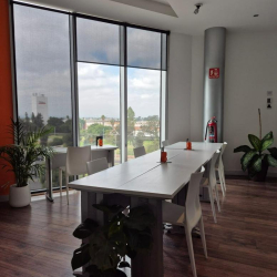 Exterior view of 1716, Avenida 5 de Febrero