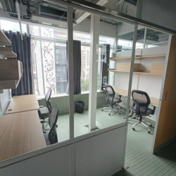 174, Liverpool, Juárez office suites