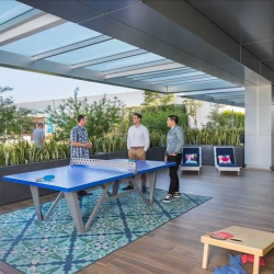 Executive office centre to hire in Irvine