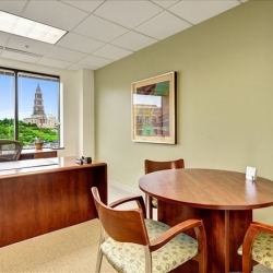 Serviced offices in central Alexandria (Virginia)